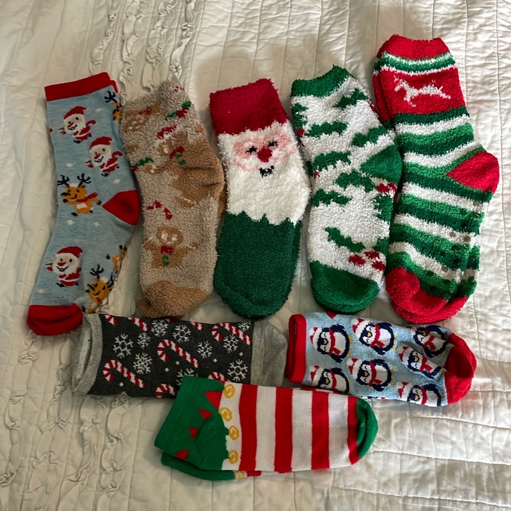 Fun Christmas sock mix.  One size fits most